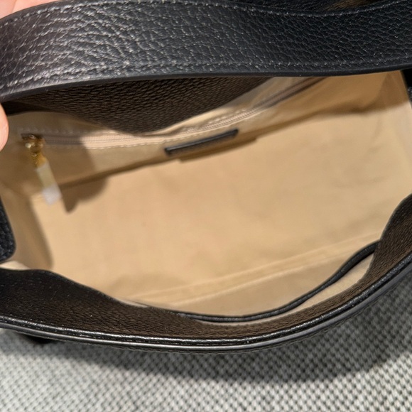 The Horse | Clementine in Black with gold hardware - Picture 10 of 12